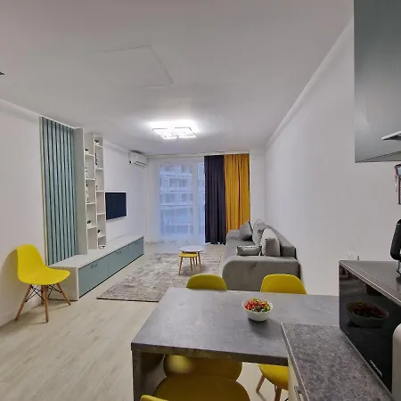 Apartment Yza Corallia *