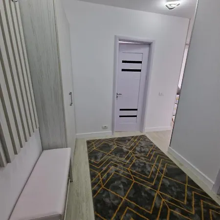 Apartment Yza Corallia *