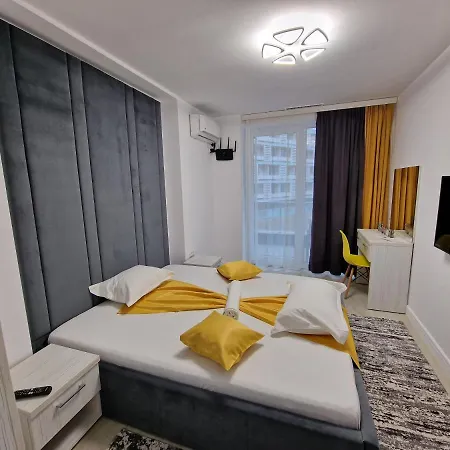 Yza Corallia Apartment Mamaia