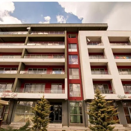 Yza Corallia Apartment Mamaia